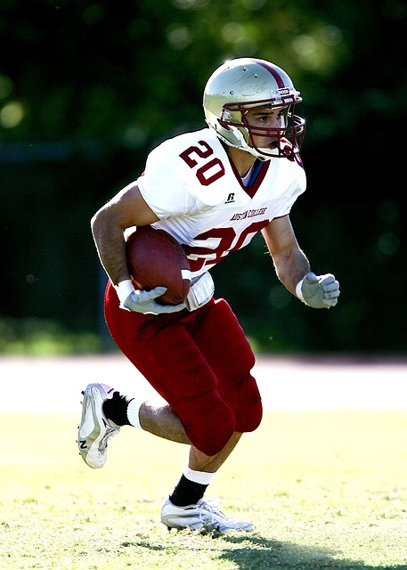 队医突然离 队医突然离